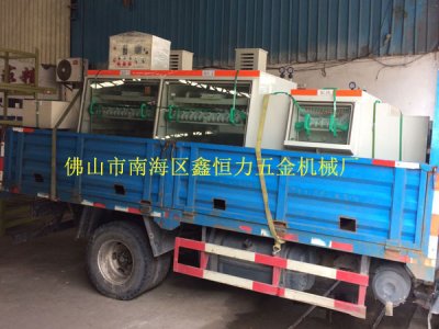 2米蝕刻清洗機(jī)裝車出貨！